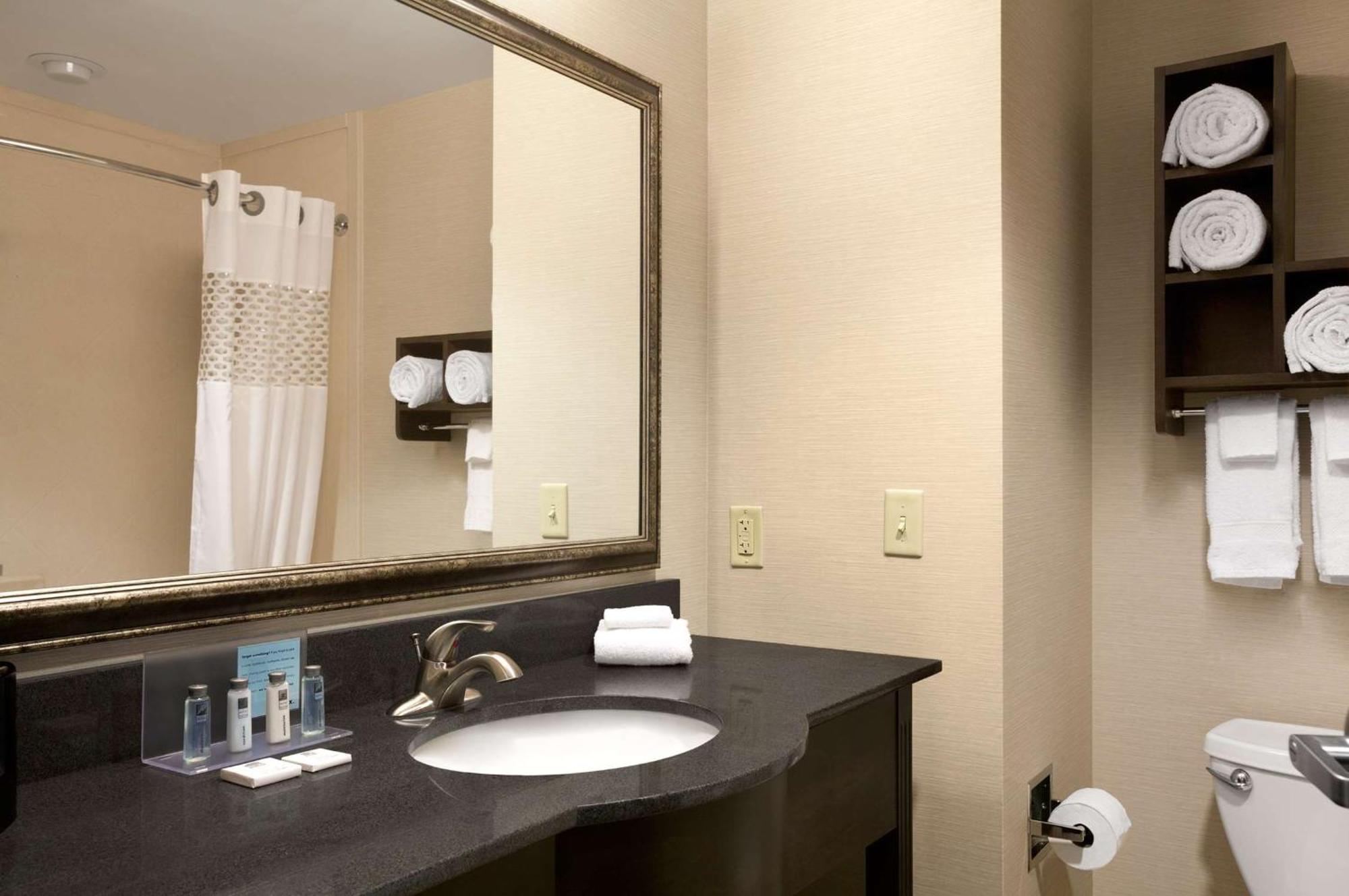 Hampton Inn & Suites - Mansfield Eksteriør billede